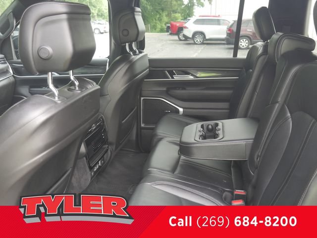 Certified 2023 Jeep Wagoneer 4WD image 40