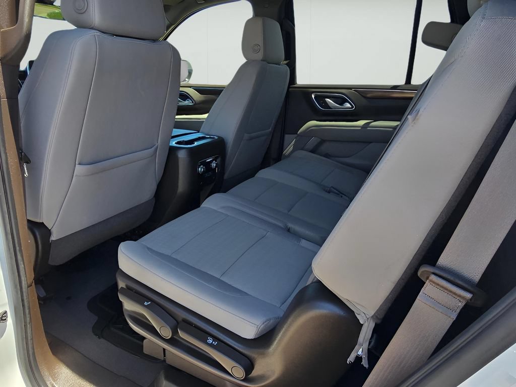 Used 2022 GMC Yukon SLE w/ Gmc Pro Safety Plus Package AWD/4WD image 24