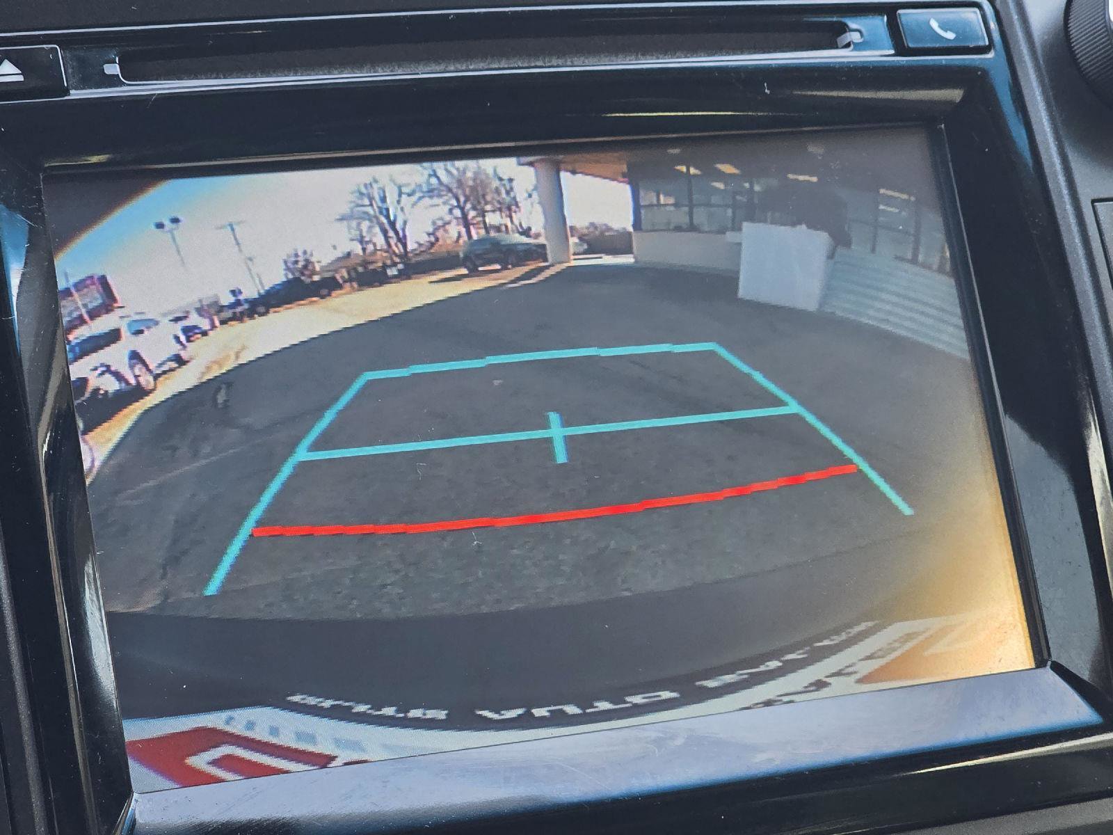 Used 2015 Toyota Camry XLE image 25