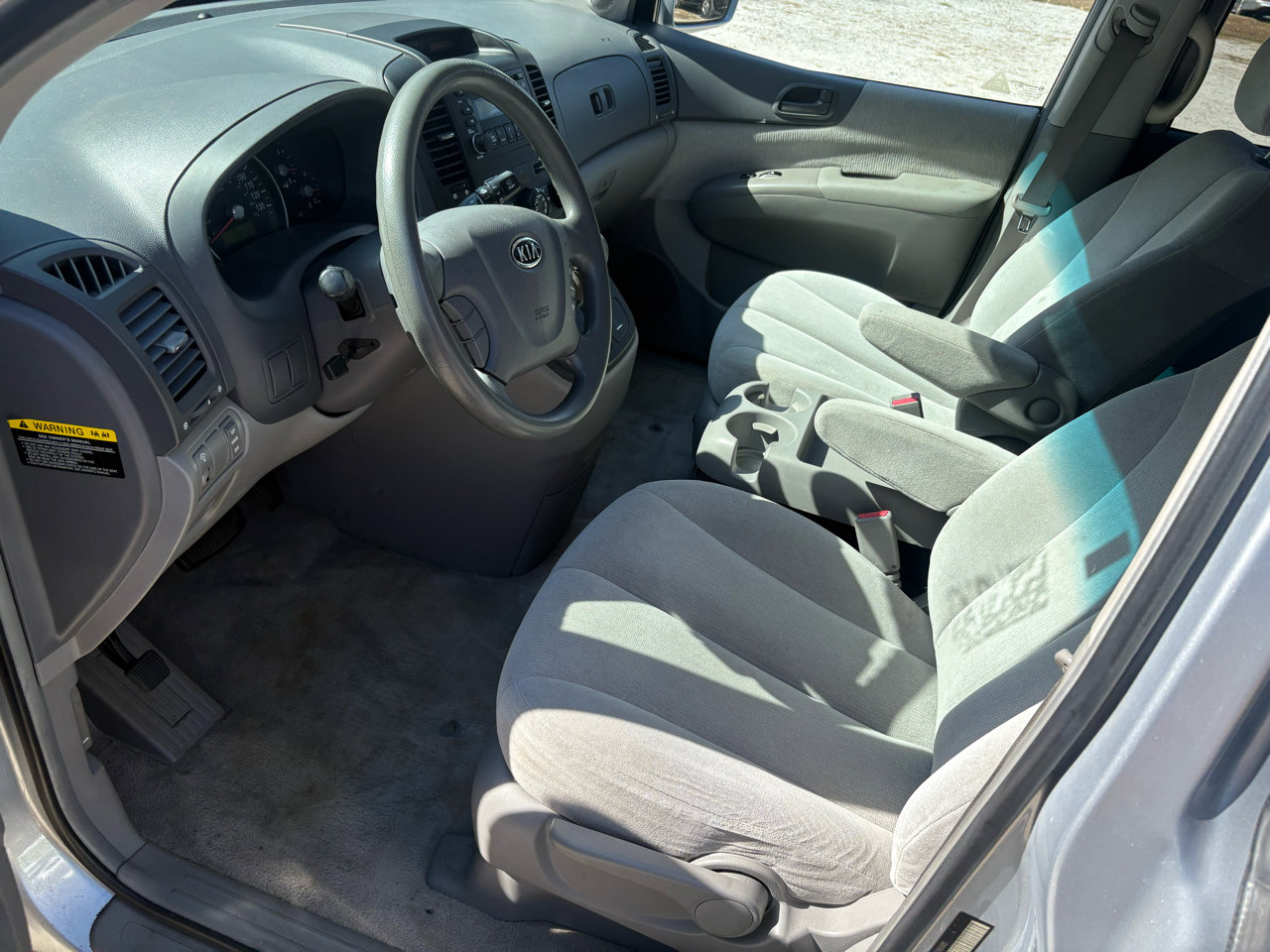 Used 2006 Kia Sedona LX image 8