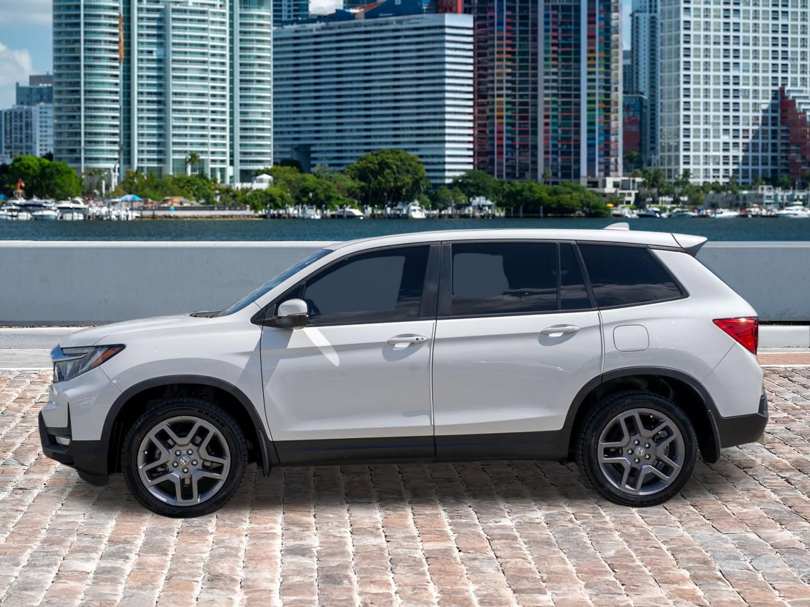 Certified 2023 Honda Passport EX-L image 9