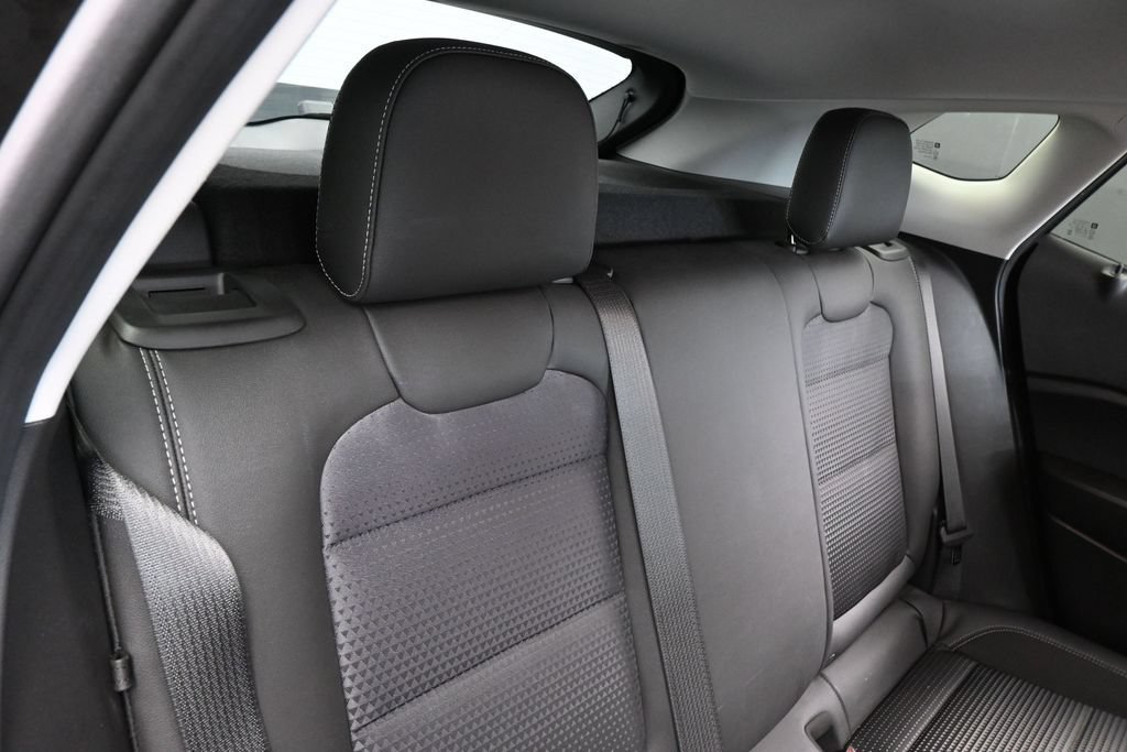 Used 2026 Chevrolet Trax LT FWD image 35