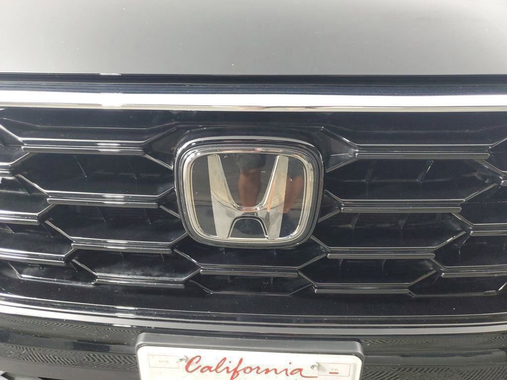 Used 2025 Honda CR-V EX image 10