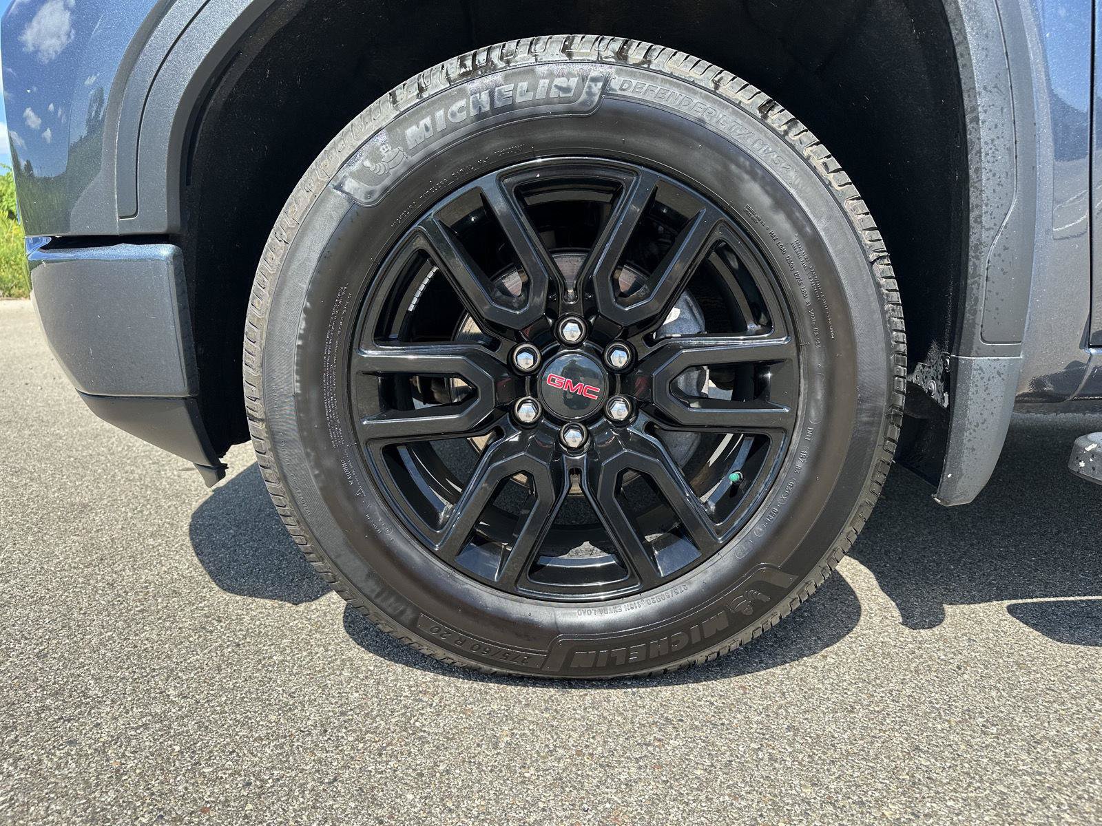 Used 2021 GMC Sierra 1500 Elevation AWD/4WD image 9