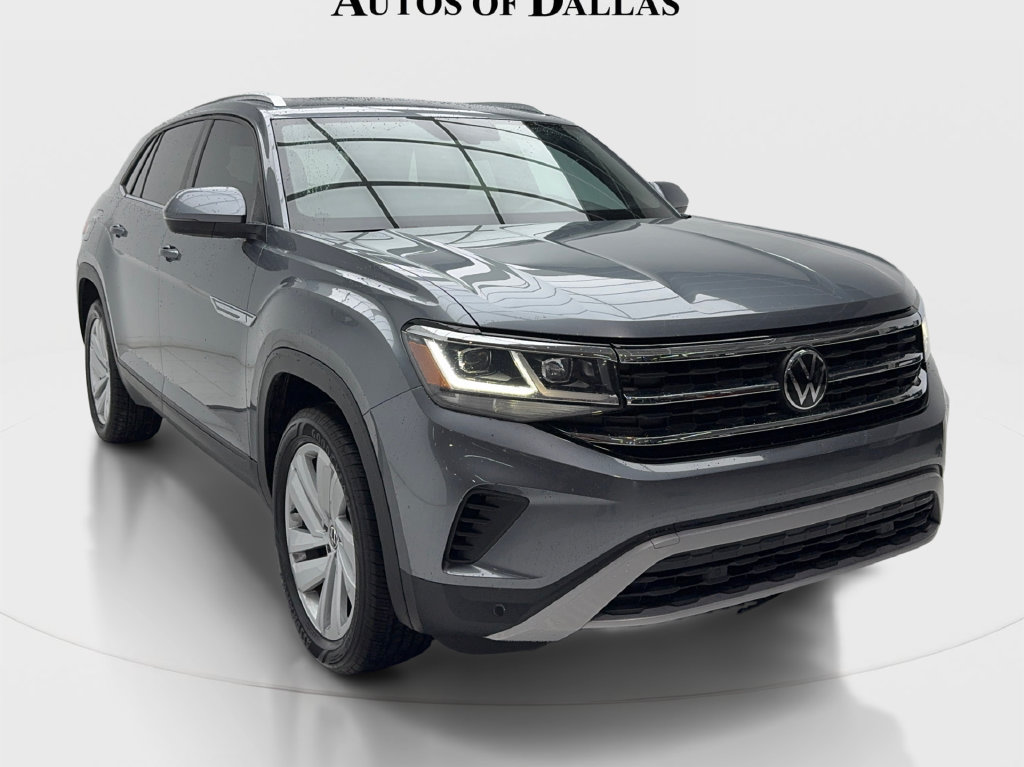 Used 2023 Volkswagen Atlas Cross Sport SE w/ Panoramic Sunroof Package FWD image 3