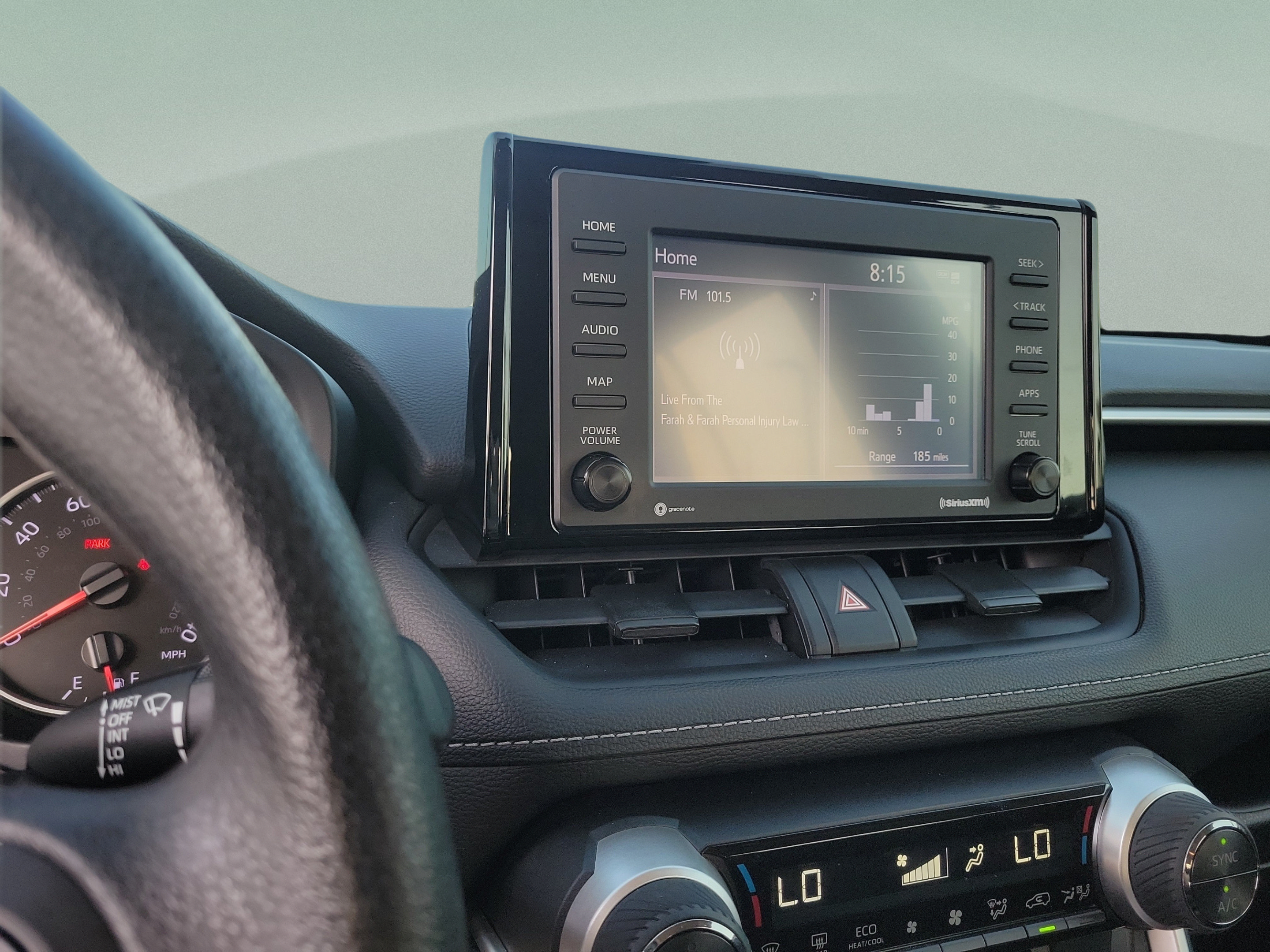 Used 2020 Toyota RAV4 XLE w/ Convenience Package FWD image 18