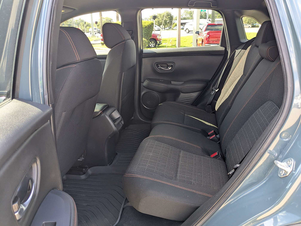 Used 2023 Honda HR-V Sport image 13