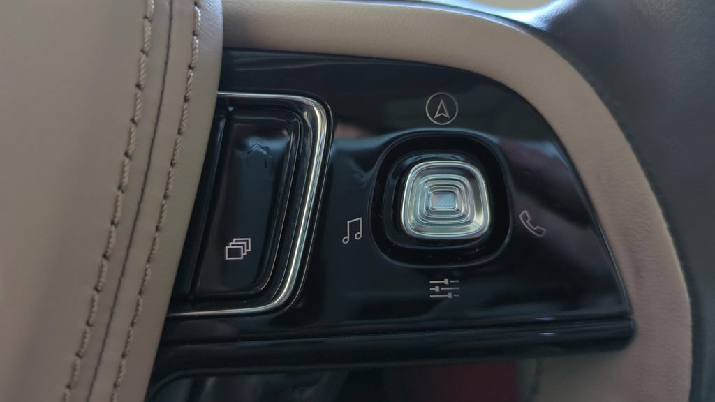 Used 2024 Lincoln Aviator Reserve RWD image 22