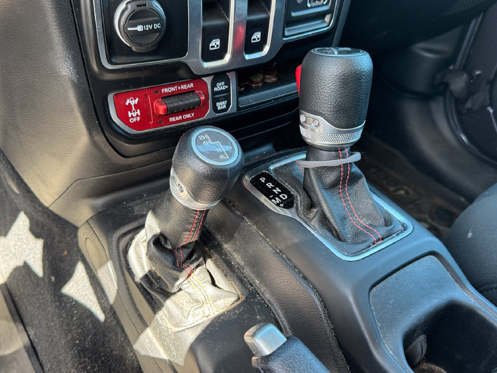 Used 2021 Jeep Wrangler Rubicon AWD/4WD image 10