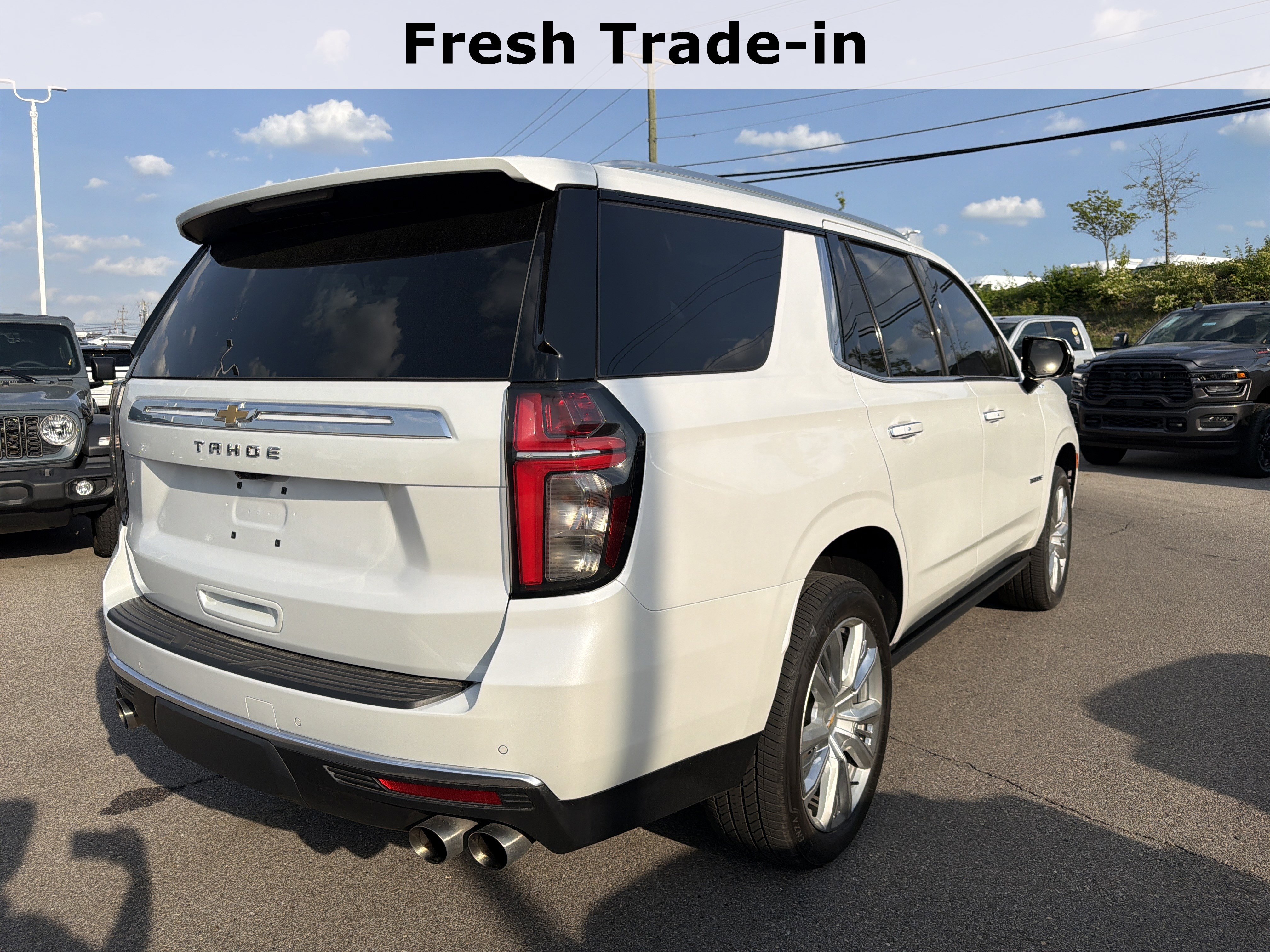Used 2023 Chevrolet Tahoe High Country AWD/4WD image 11