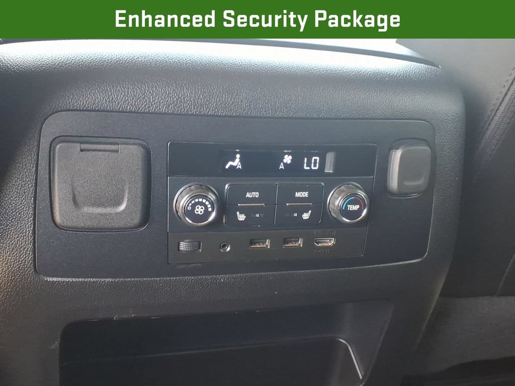 Certified 2020 GMC Yukon Denali w/ Denali Ultimate Package AWD/4WD image 22