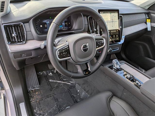 New 2026 Volvo XC90 B6 Ultra w/ Protection Package AWD/4WD image 3