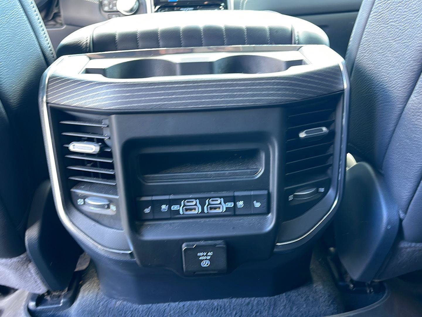 Used 2024 RAM 1500 Limited AWD/4WD image 44