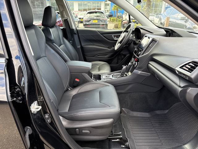 Used 2022 Subaru Forester Touring w/ Popular Package #3 image 11