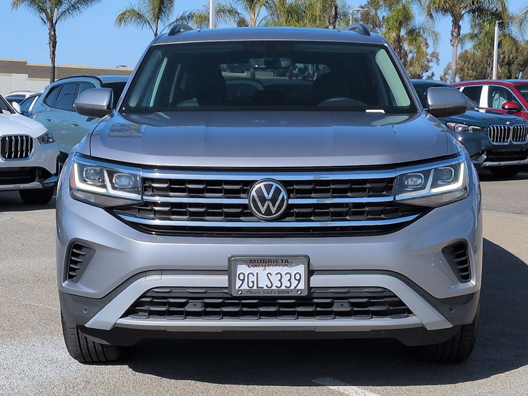 Used 2023 Volkswagen Atlas SE w/ Panoramic Sunroof Package image 3