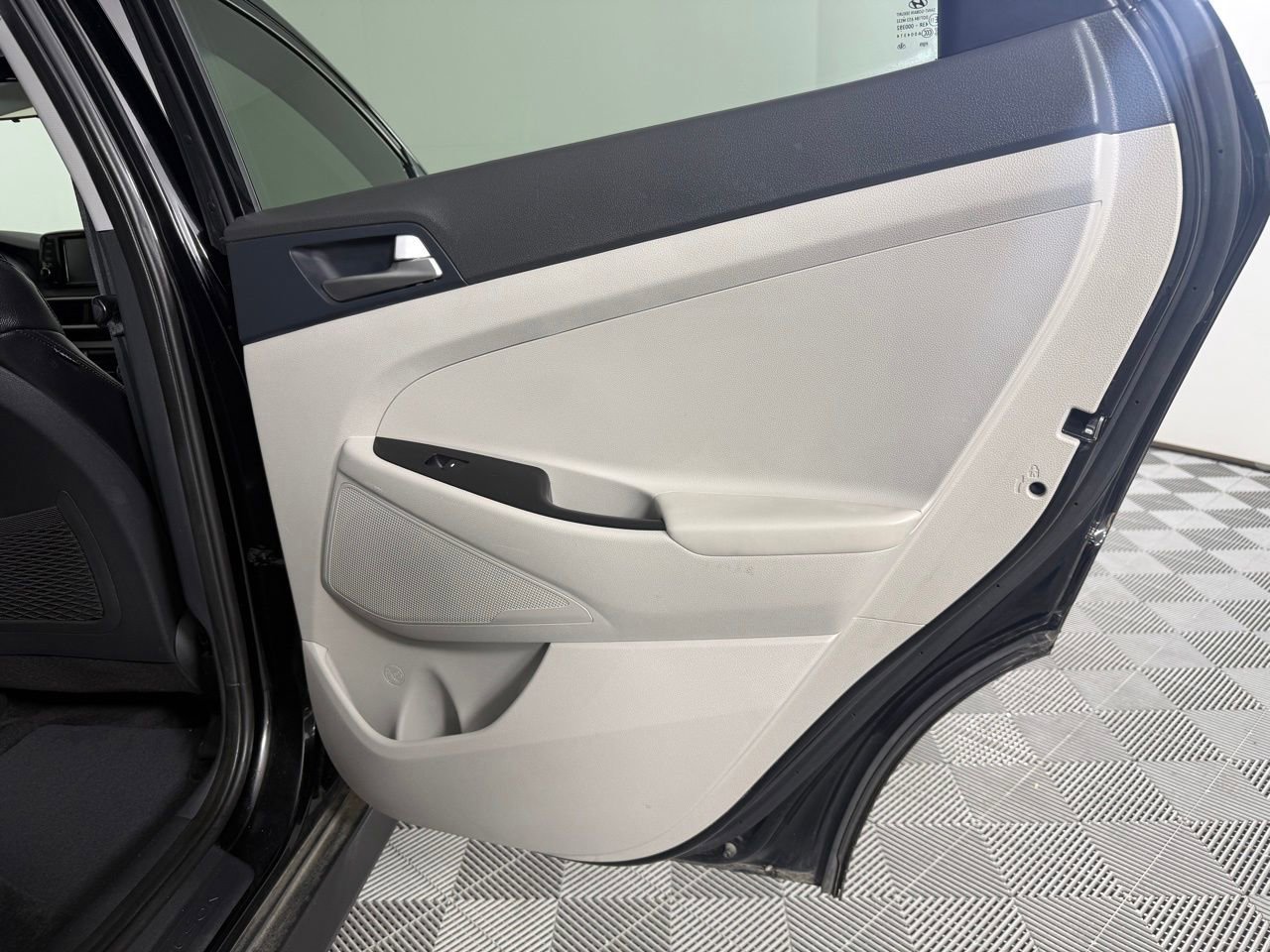 Used 2021 Hyundai Tucson SE image 28