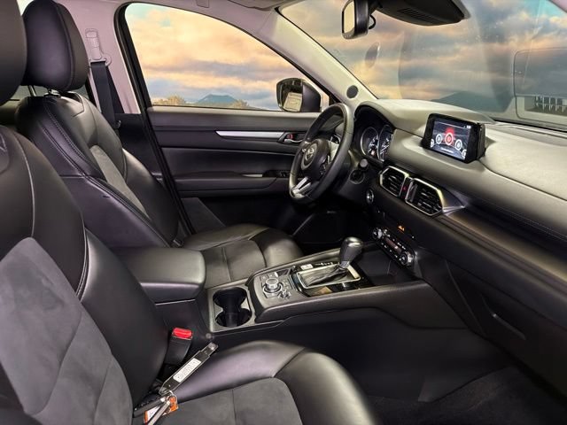 Used 2018 MAZDA CX-5 Touring w/ Preferred Equipment Package AWD/4WD image 44