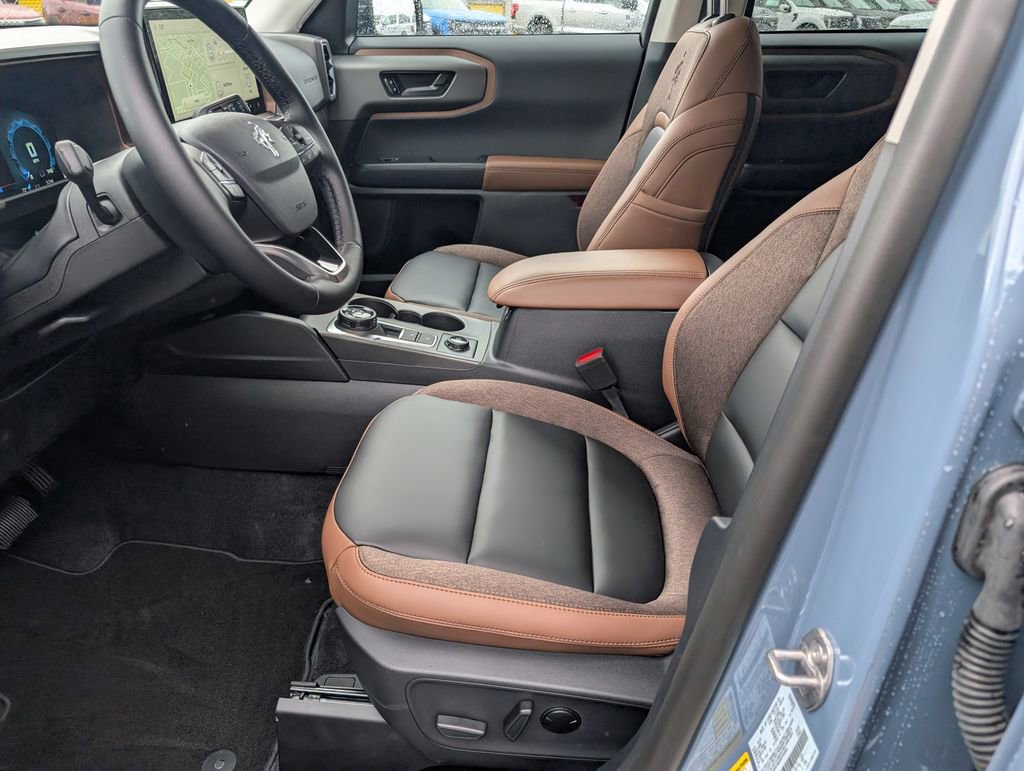New 2025 Ford Bronco Sport Outer Banks w/ Outer Banks Tech Package+ AWD/4WD image 9