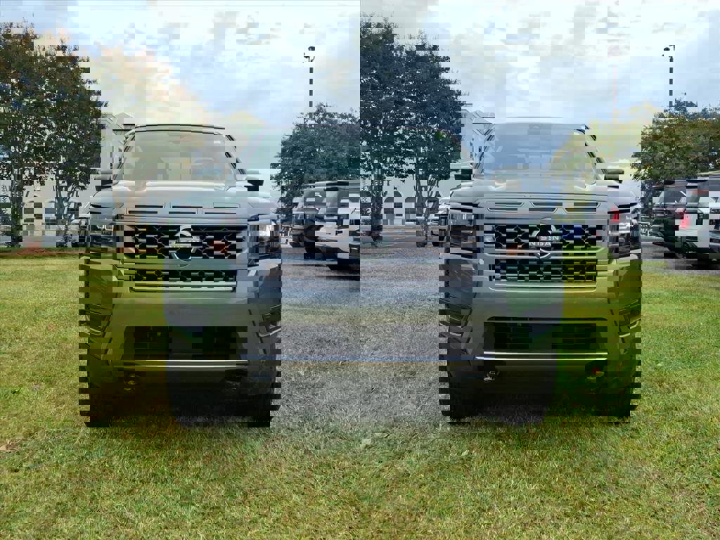 New 2026 Nissan Frontier SV image 2