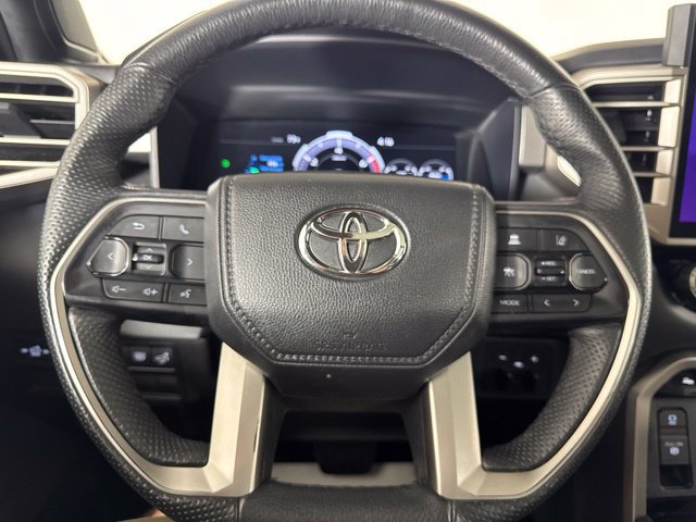 Used 2025 Toyota Tundra Limited AWD/4WD image 20