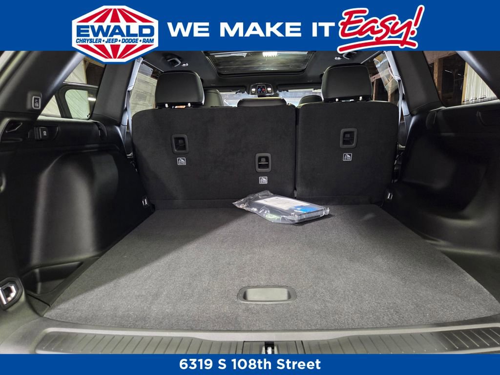 New 2025 Jeep Grand Cherokee Limited image 21