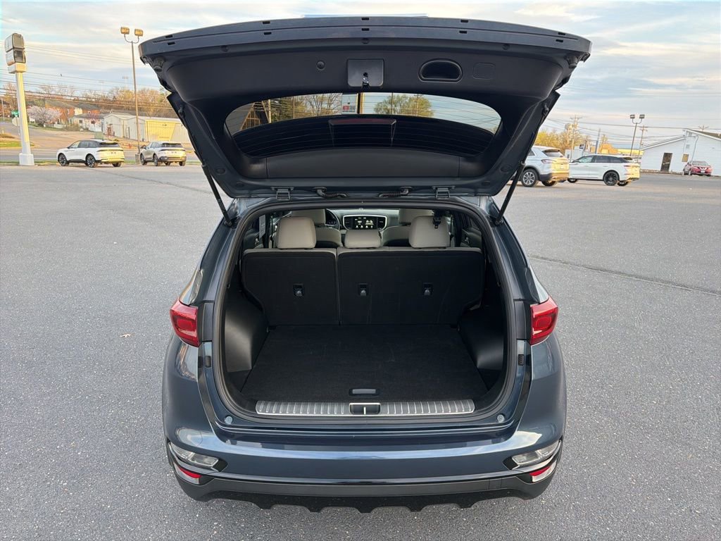 Used 2022 Kia Sportage Nightfall Edition image 17