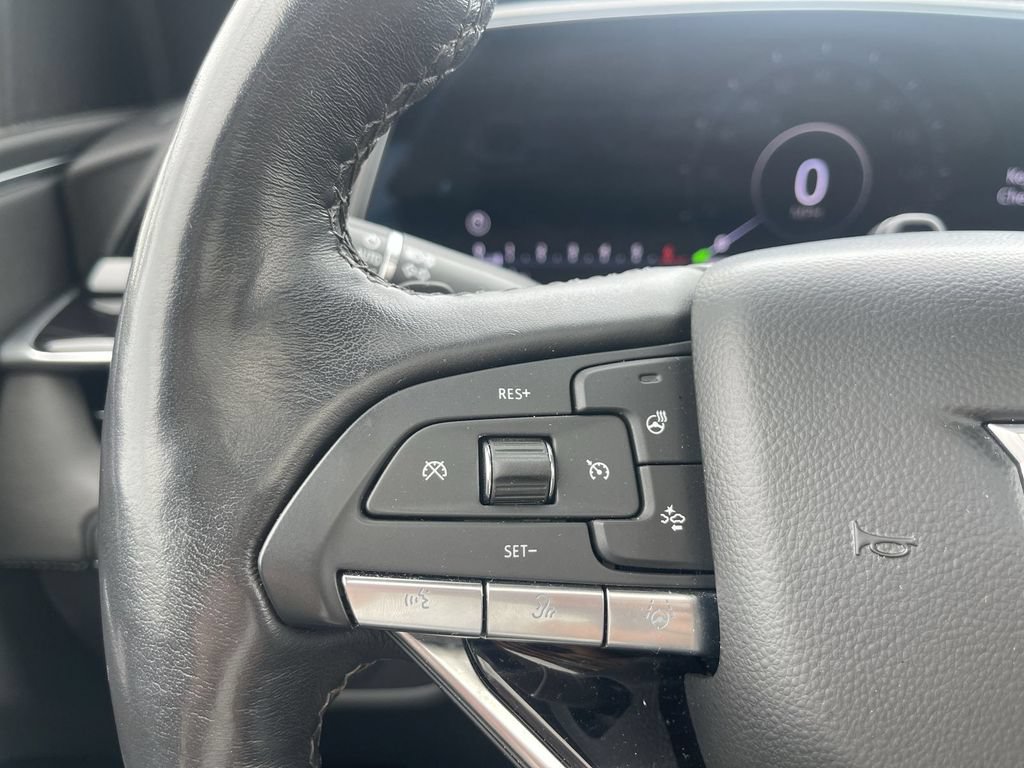 Used 2024 Cadillac Escalade ESV Sport AWD/4WD image 21