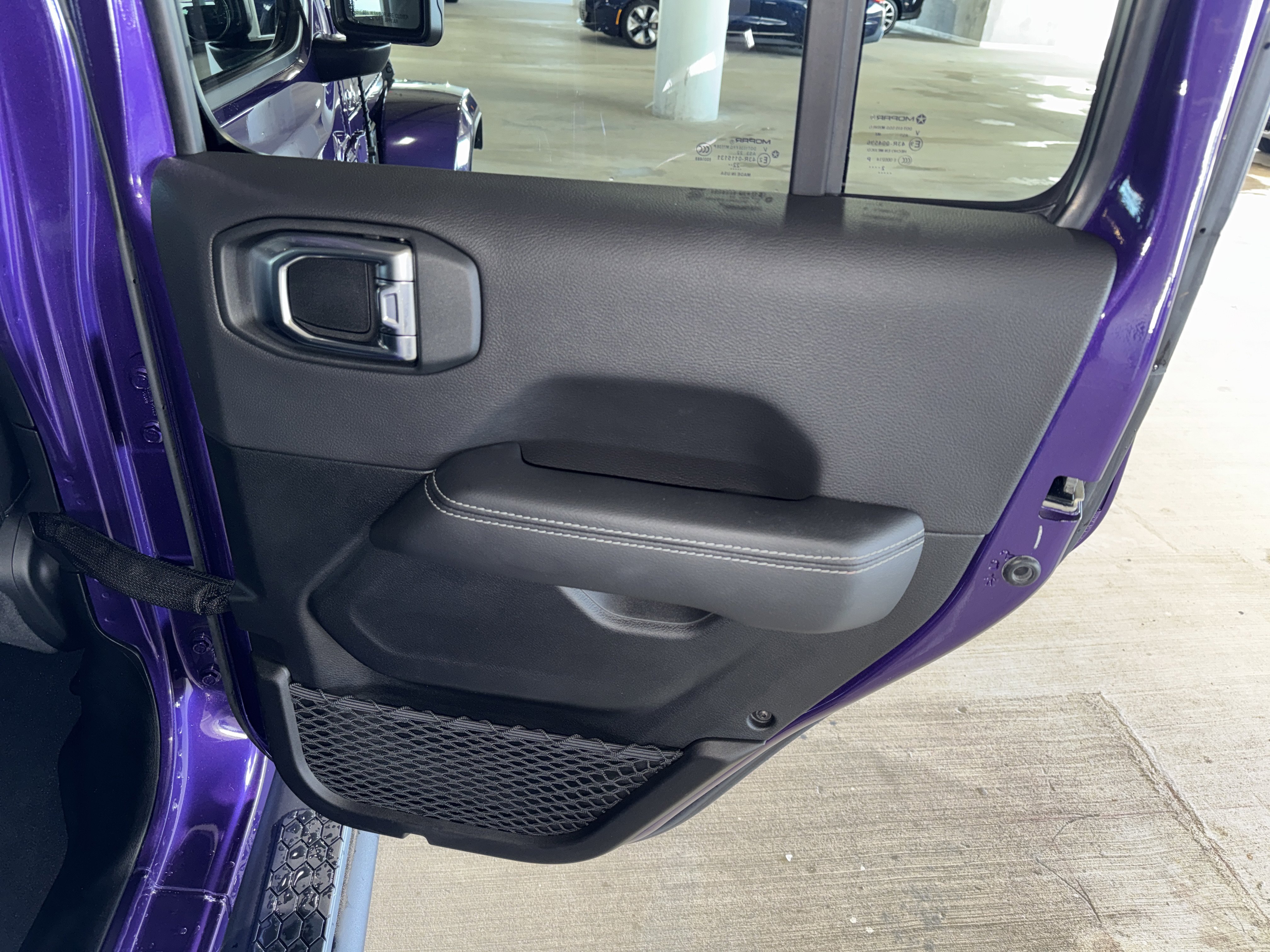 Used 2023 Jeep Wrangler Sahara image 11