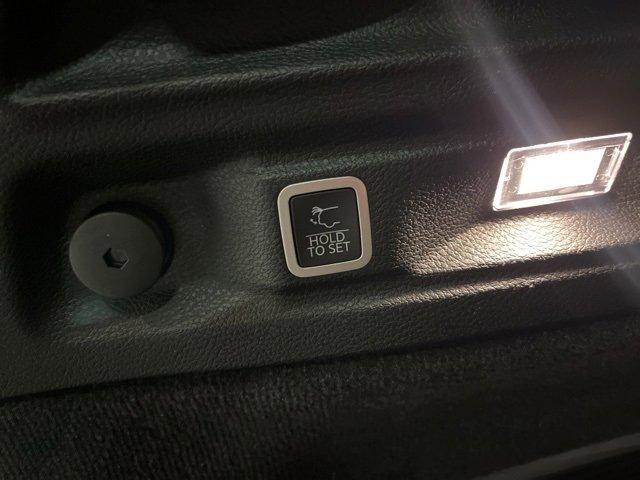 Used 2021 Jeep Grand Cherokee L Summit image 11