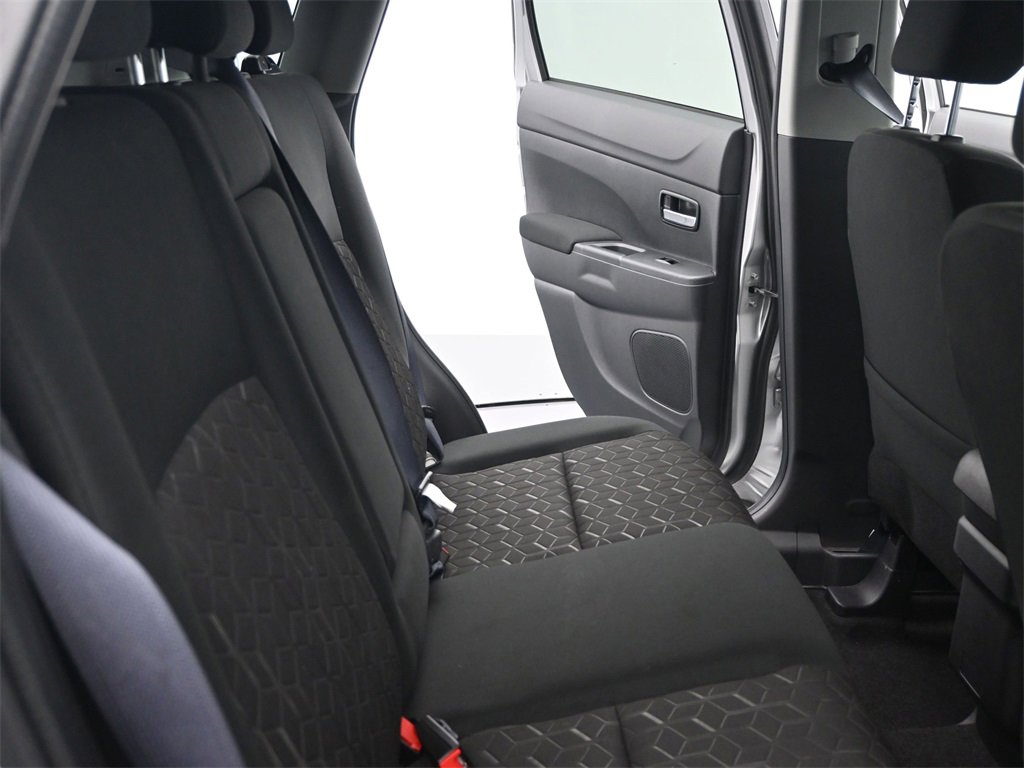 Used 2024 Mitsubishi Outlander Sport ES image 17