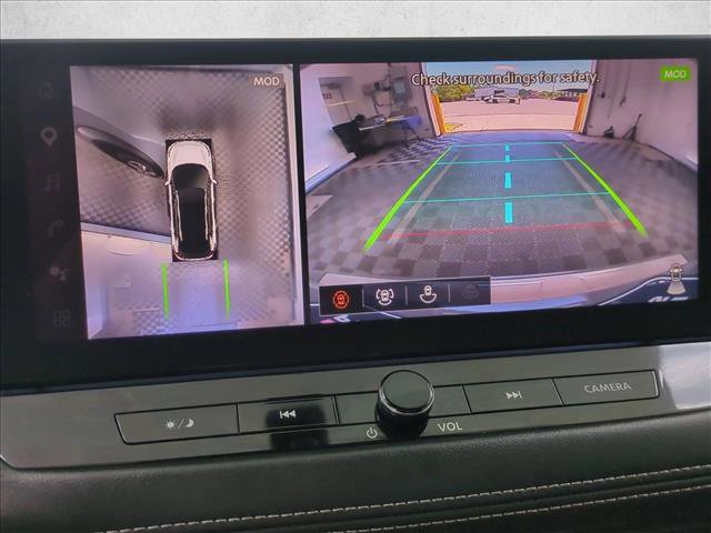 Used 2024 Nissan Rogue SL w/ SL Premium Package FWD image 14