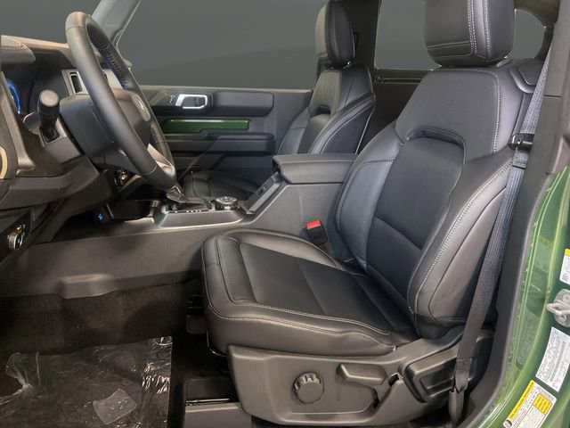 New 2025 Ford Bronco Badlands image 4