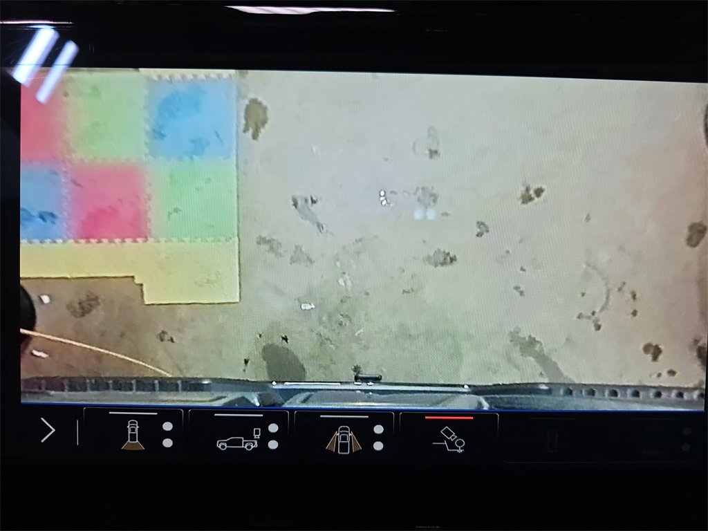 Used 2024 GMC Sierra 2500 AT4X image 25