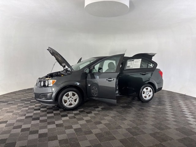 Used 2016 Chevrolet Sonic LS image 10