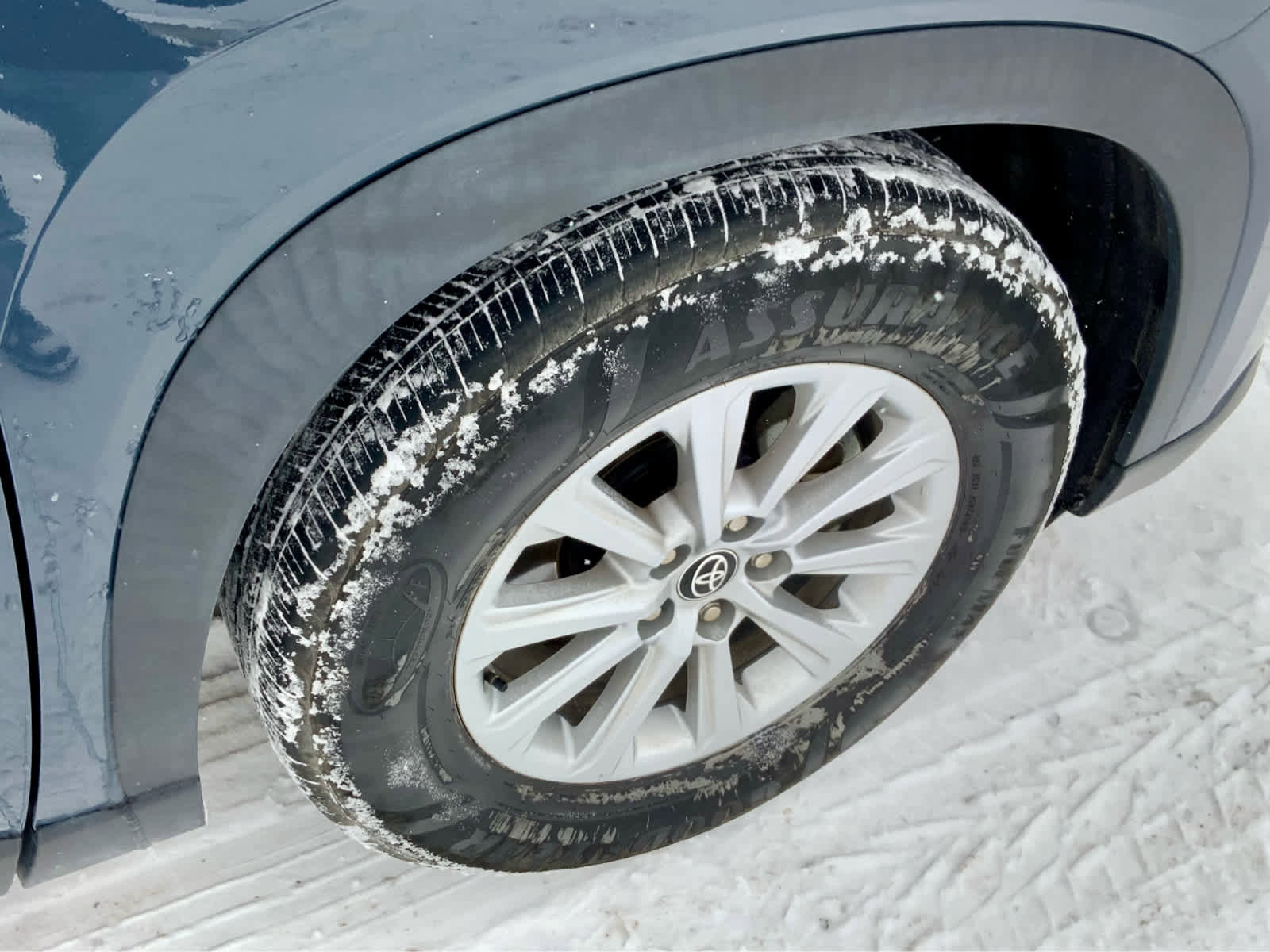 Used 2024 Toyota Grand Highlander XLE image 17