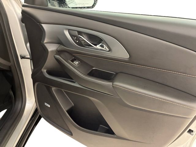 Used 2020 Chevrolet Traverse Premier w/ Redline Edition image 15