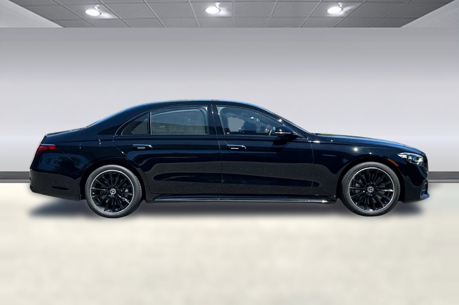 Certified 2023 Mercedes-Benz S 580e 4MATIC Sedan image 7