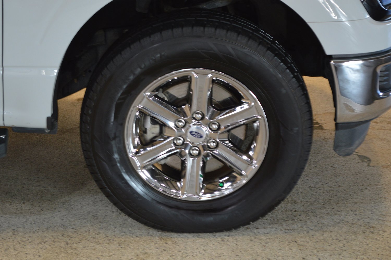 Used 2024 Ford F150 XLT image 9