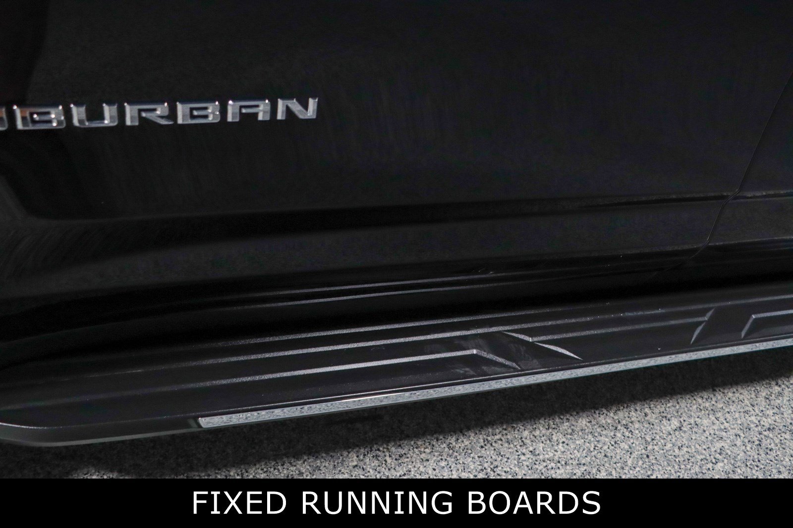 Used 2021 Chevrolet Suburban Premier w/ Premium Package image 12