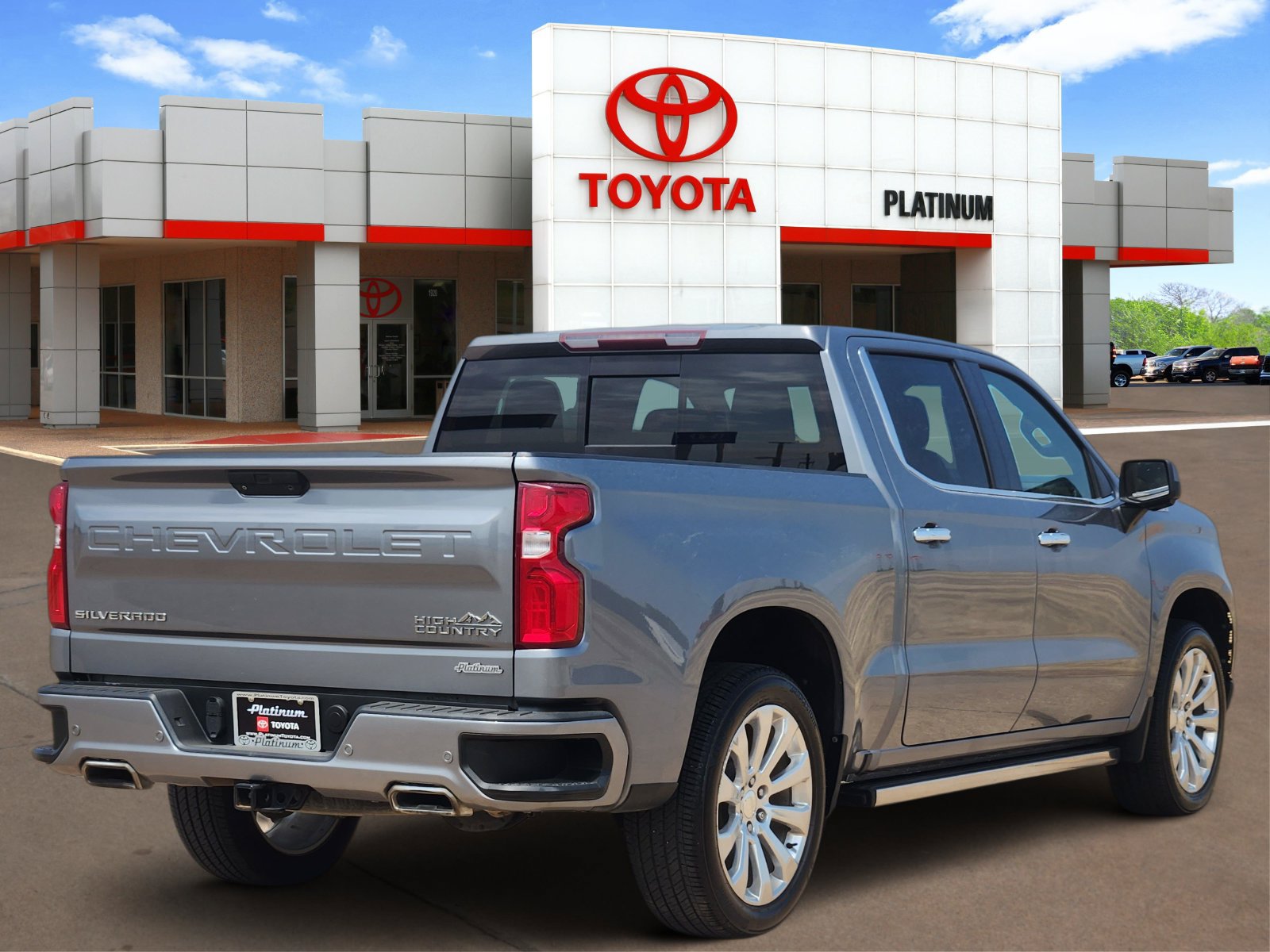 Used 2019 Chevrolet Silverado 1500 High Country AWD/4WD image 4
