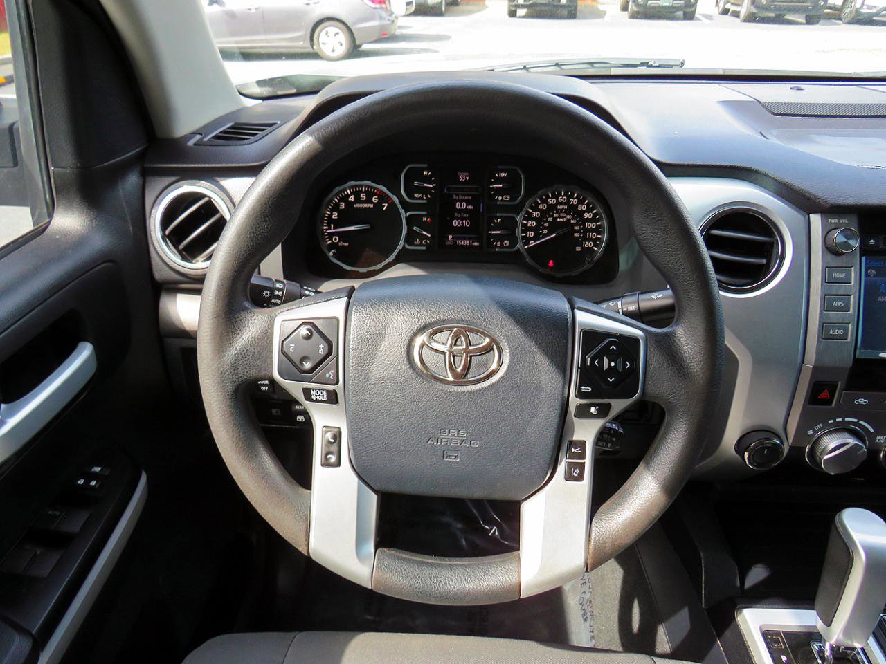 Used 2019 Toyota Tundra SR5 w/ SR5 Upgrade Package image 18