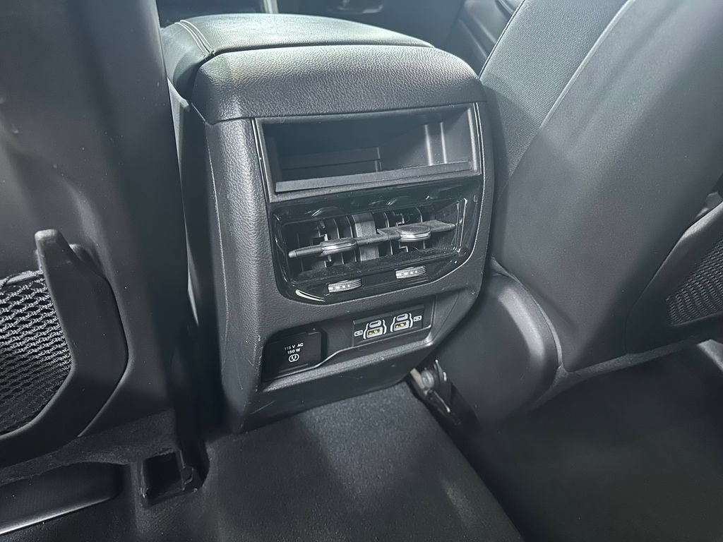 Certified 2023 Jeep Grand Cherokee Altitude AWD/4WD image 39