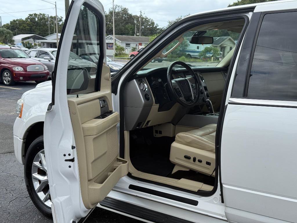 Used 2016 Ford Expedition EL Limited image 10
