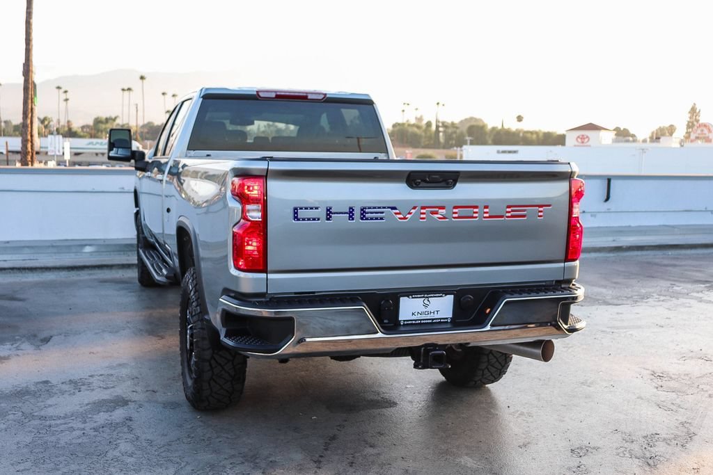 Used 2026 Chevrolet Silverado 3500 LT AWD/4WD image 7