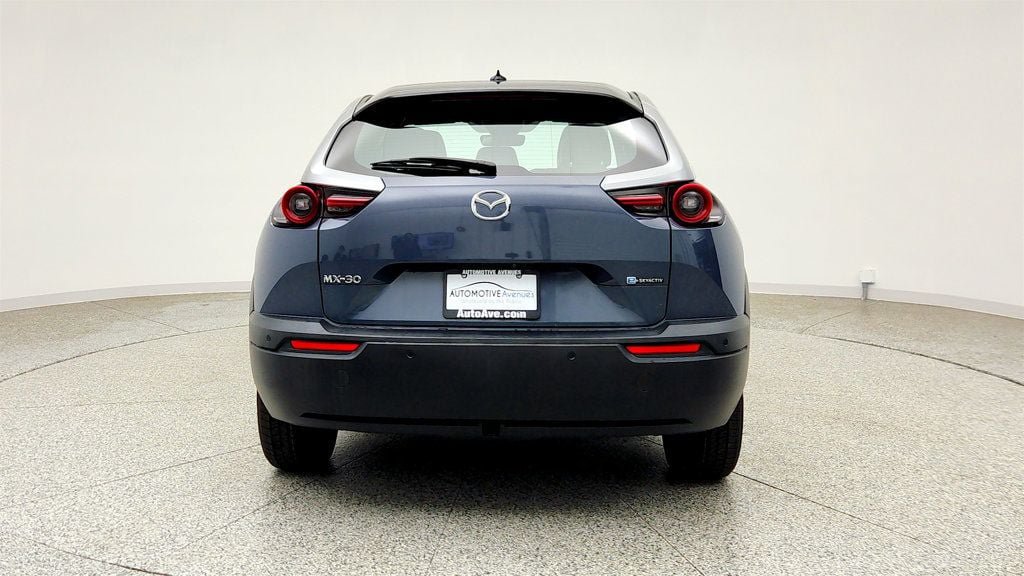 Used 2022 MAZDA MX-30 Electric w/ Premium Plus Pkg FWD image 6