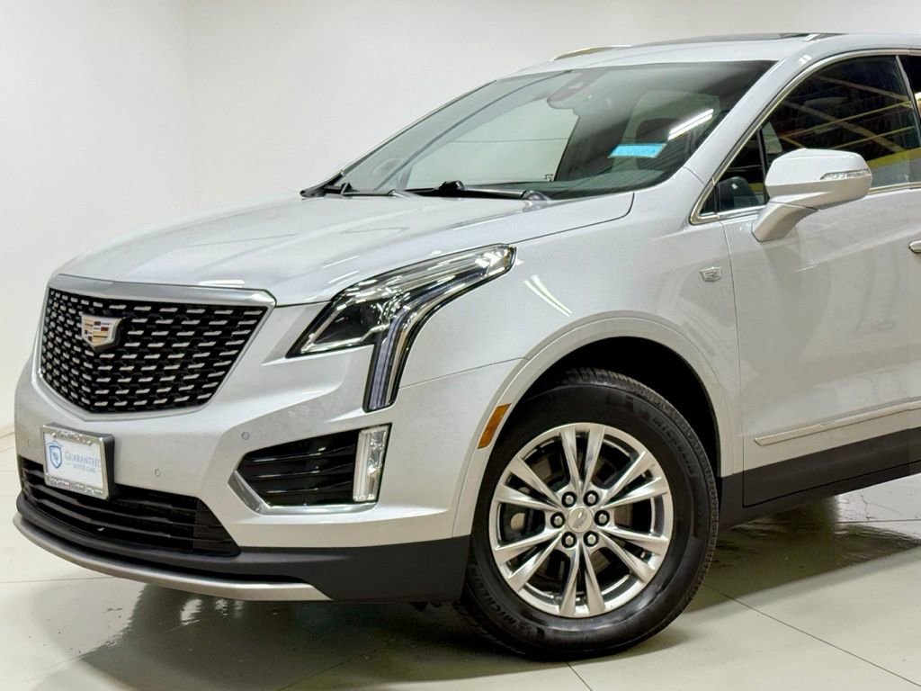 Used 2020 Cadillac XT5 Premium Luxury w/ LPO, Floor Liner Package image 4