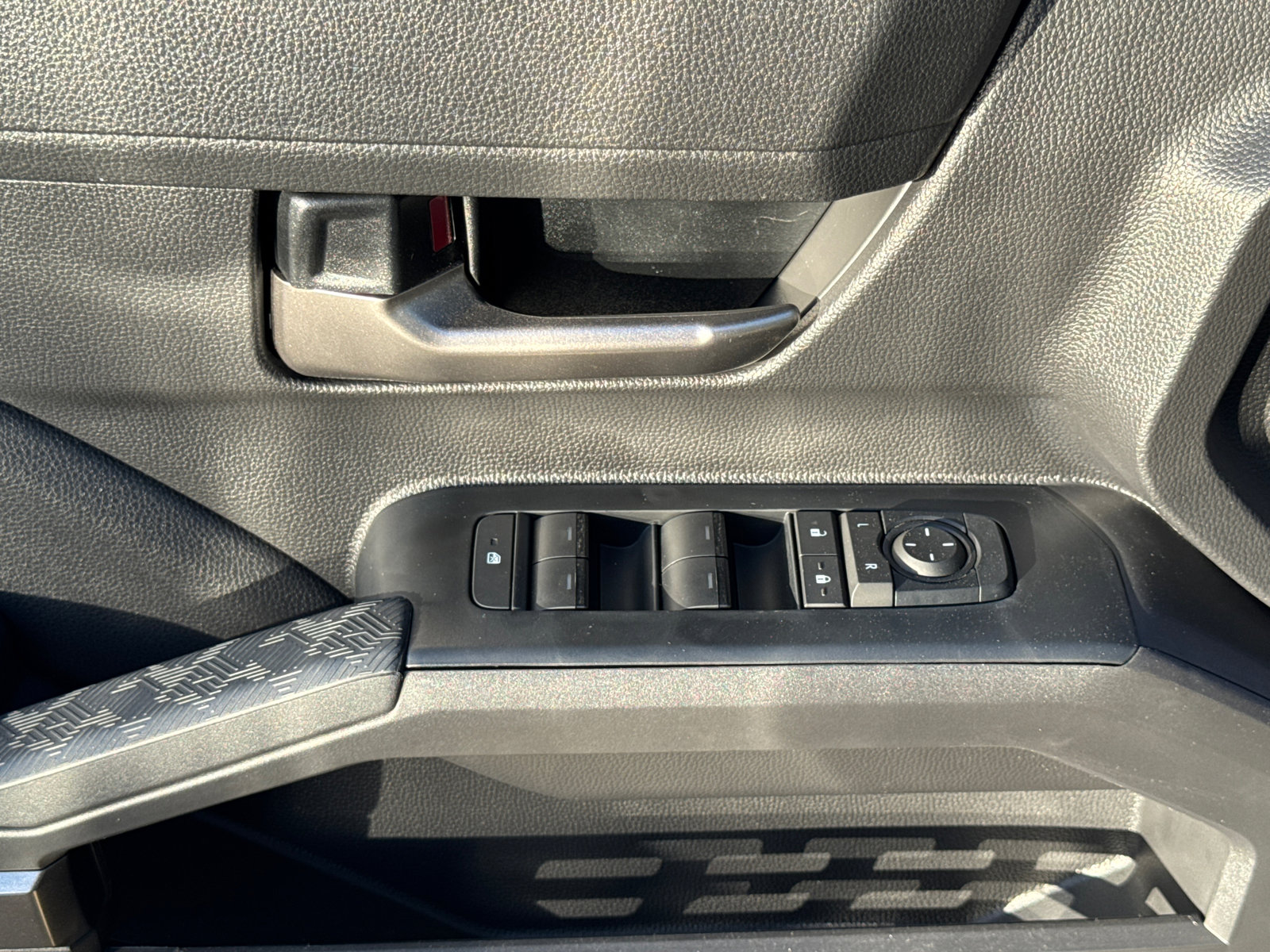 New 2025 Toyota Tacoma TRD Off-Road image 29