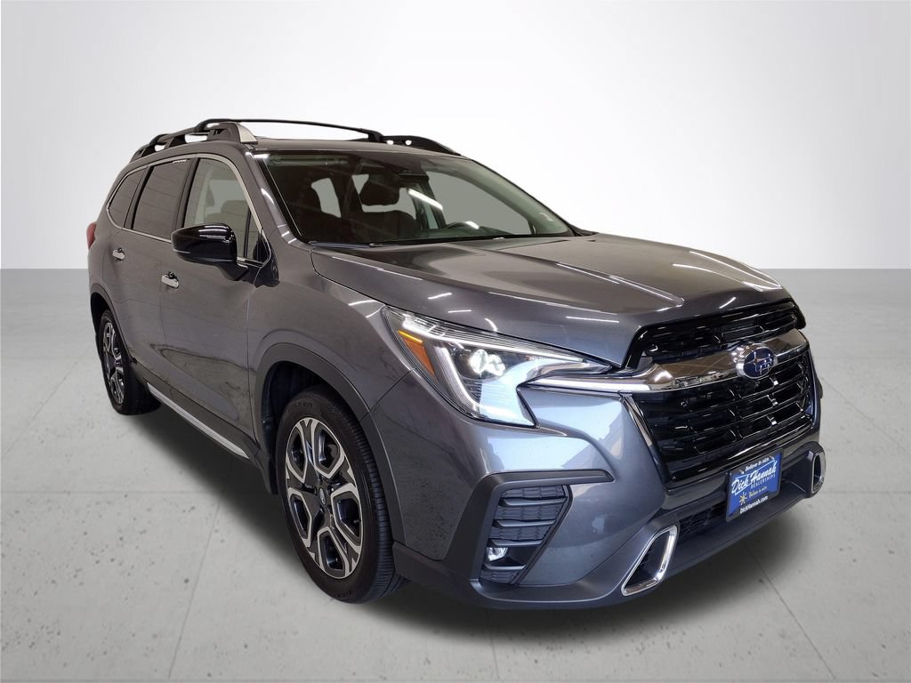 Used 2024 Subaru Ascent Touring AWD/4WD image 4