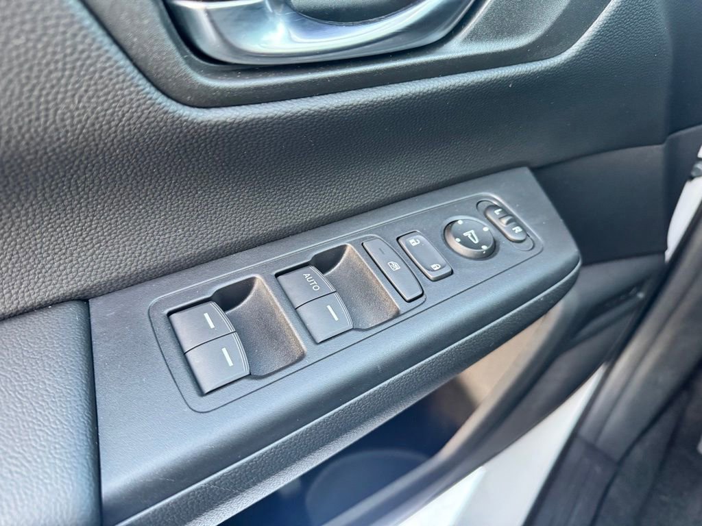 Certified 2026 Honda CR-V LX image 23