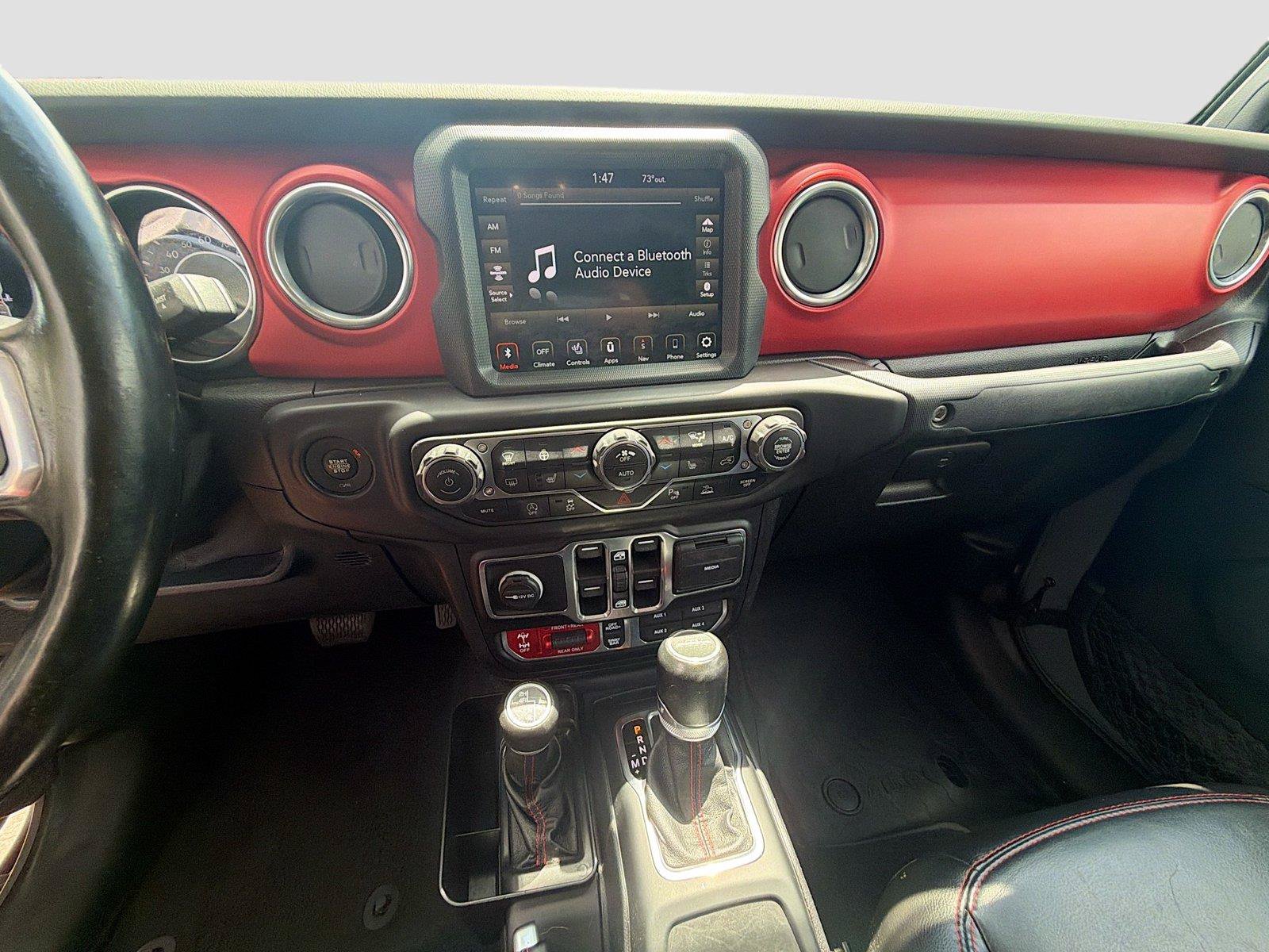 Used 2020 Jeep Gladiator Rubicon AWD/4WD image 25